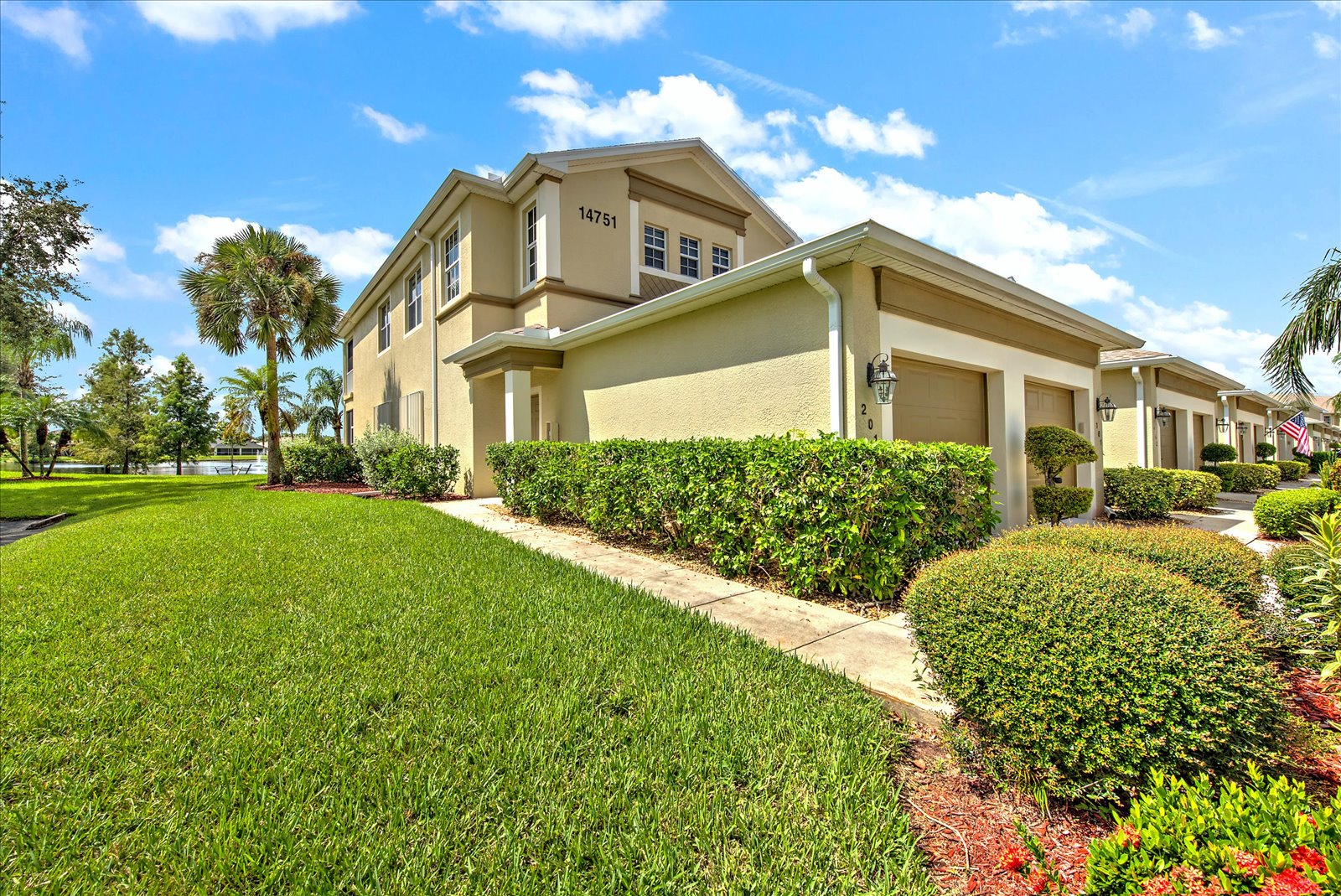 Front walkway of a Calusa Palms home